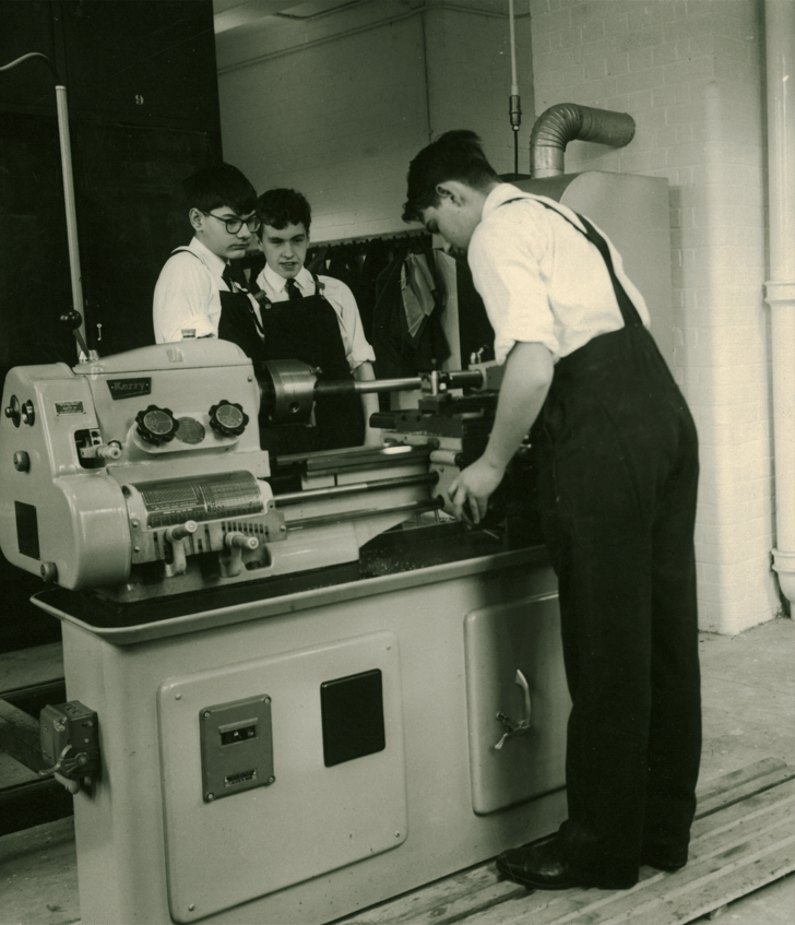  Archive of pupils in the Design Technology room working on their projects 