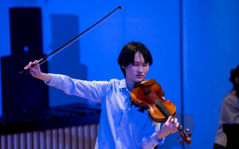  Pupil in the Young Musician of the Year Final playing the violin in the competition 